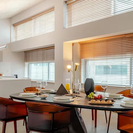 Hostwise - Modern Elegance W/ Artistic Soul Matosinhos (Porto)