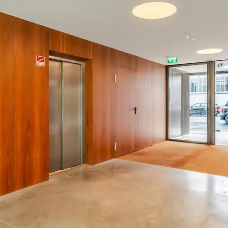 Hostwise - Modern Elegance W/ Artistic Soul Apartment Matosinhos (Porto)
