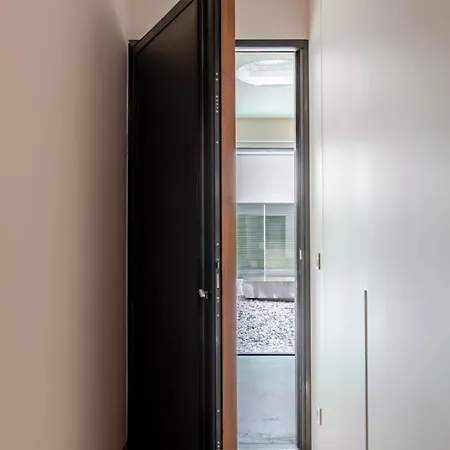 Modern Elegance W/ Artistic Soul By Hostwise * ماتوسينهوس
