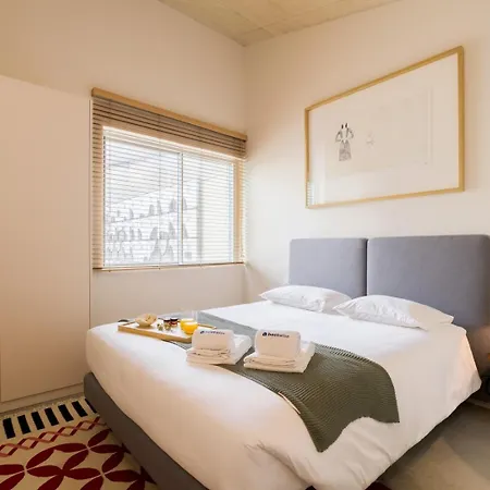 Hostwise - Modern Elegance W/ Artistic Soul Apartment *